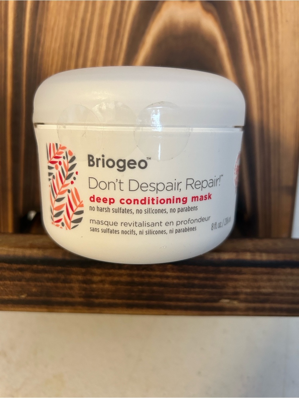 Briogeo White Deep Conditioning Mask with Coral Leaf Accent
